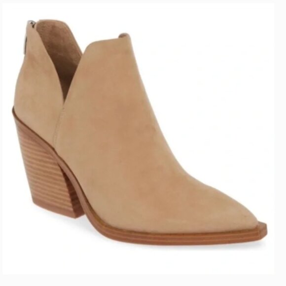 LIKE NEW! Vince Camuto Gigietta Ankle Suede Bootie in Tortilla Tan Beige Size 7 - Picture 8 of 11